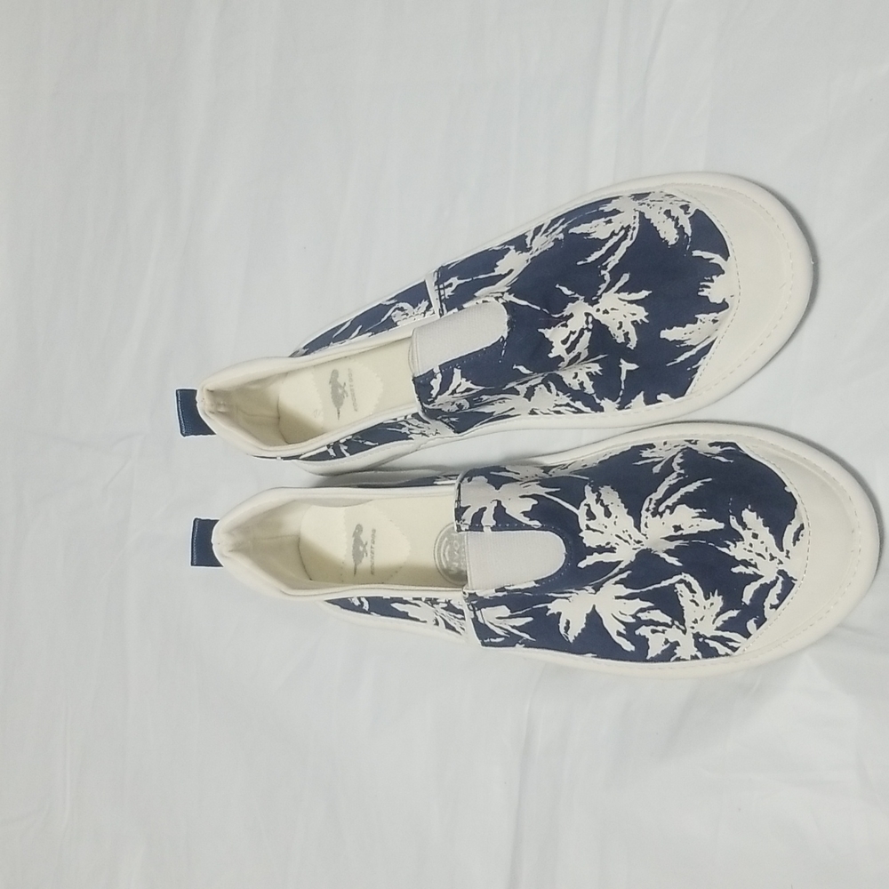 Rocket Dog size 7 Flat slip ons